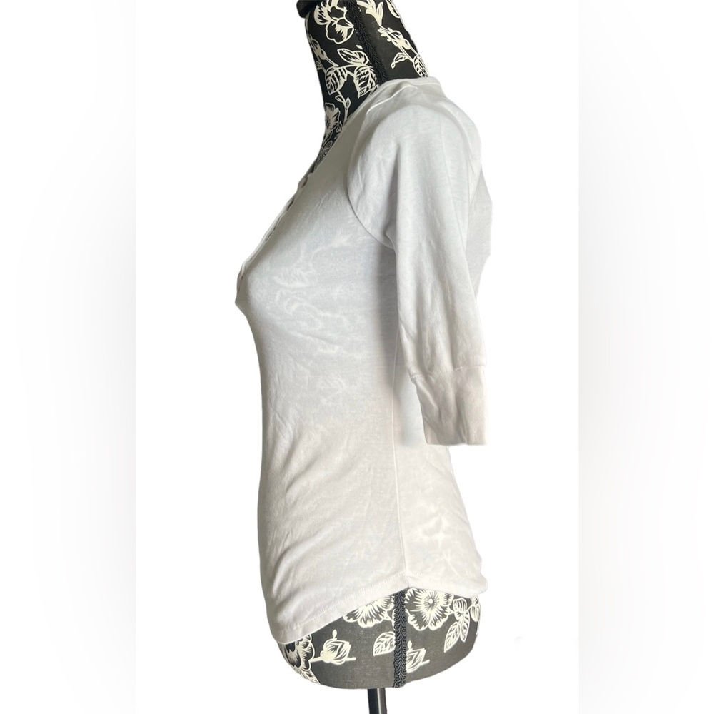 Chaser women’s button up shirt size S NWT - Picture 5 of 7